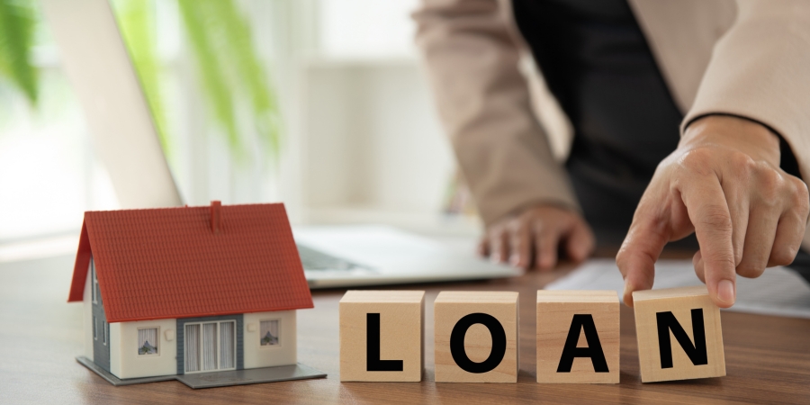What Are the Differences Between Fixed and Variable Rate Mortgages?