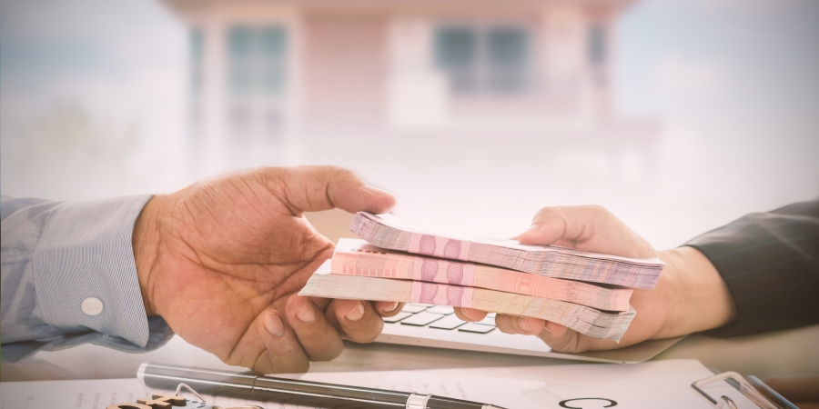 What is the Minimum Salary for the Best Mortgage Loan in UAE?